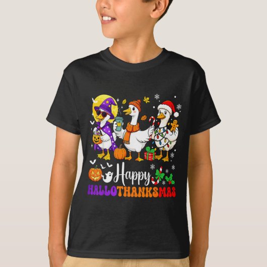 Happy Hallothanksmas Santa Goose Witch Soky Season Tシャツ (正面)