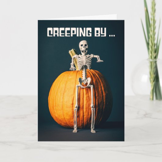 Happy Halloween Hi Creepy Skeleton and Pumpkin シーズンカード (正面)