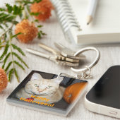 Happy Halloween Orange Tabby Cat With Pumpkin キーホルダー (正面右)