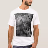 Happy Halloween. Skeleton held by larger skeleton Tシャツ (正面)