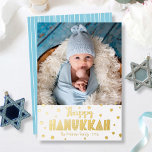 Happy Hanukkah写真モダンお洒落実在金ゴールド 箔シーズンカード<br><div class="desc">「ハッピーハヌカー」 おもしろい、手よくはしゃぐ作りお洒落の金ゴールドフォイルのタイポグラフィとデビッドのランダムな星のパターンは、クリーンで白い背景をオーバーレイ。あなたの選択の写真を追加して救済、ハヌカーで素晴らしは、このパーソナライズされた、カラフル、ホイルのあいさつきカードと実在一緒に金ゴールドを使用する。手で描いた白い線が背面の明るいターコイズの青い背景に重なっている。この感じフェスティバルの挨拶を送るたびに、休日の季節の暖かさと喜び。金ゴールド、シルバー、またはバラ金ゴールドフォイルの実在選択。ステッカー、枕、ラッピング紙、サービングトレイ、ホームデコルなども揃っている。ハヌカーを覚えさせろ！簡単を使って写真を自分のテンプレートに置き換え、あいさつ文を入力すると、このハヌカーの金ゴールドフォイルあいさつカードを簡単にパーソナライズできま実在す。質問や要望があれば私に連絡して下さい。</div>