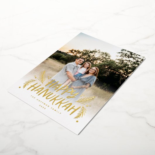 Happy Hanukkah手描き葉の雪写真 箔シーズンカード (回転した状態)