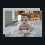 Happy Holidaysスクリプトクリスマスフォト シーズンカード<br><div class="desc">写真お気に入りのと「ハッピーホリデー」の言葉とシックなレタリングでの名前。最も重い紙にはマットを選択し、フォト解像度にはハイ最高のデフィニションを選択する。ライブデザインサービス救済は、必要なデザインのレイアウトをもし使用できる。</div>