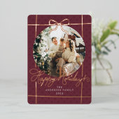 Happy Holidays Modern Script Bow Burgundy 1 Photo 箔シーズンカード (立ち正面)