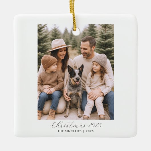 Happy Holidays Rustic Minimalist Family Photo セラミックオーナメント (正面)