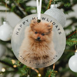 Happy Howlidays Dog Christmas モダン Overlay写真 ガラスオーナメント<br><div class="desc">かわいい犬の写真クリスマスガラスのオーナメント。お好みの写真、白いオーバーレイ、縁ど文字「Happy Howlidays」と名前/sを掲載。提供された文字を用いて、全てのテンプレートを容易に変更することができる。</div>