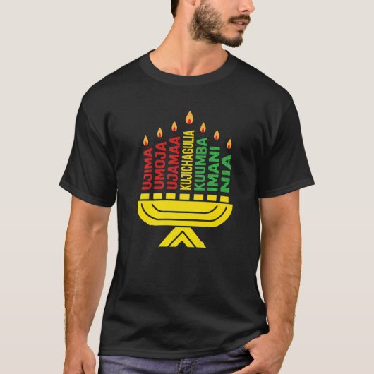 Happy Kwanzaa 7 principles Candles African Black C Tシャツ (正面)