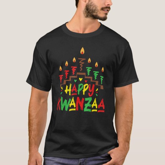 Happy Kwanzaa Candles African Black Culture Afro w Tシャツ (正面)