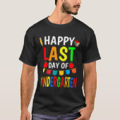 Happy Last Day Of Kindergarten 2023 Teachers Stud Tシャツ (正面)
