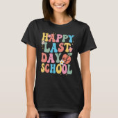 Happy Last Day Of School Groovy Boho Teacher & Stu Tシャツ (正面)