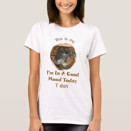 Happy Llama Good Mood Humorous Funny  Tシャツ (正面)