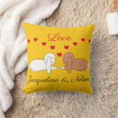 Happy, Loving Rabbits:  Yellow クッション (ブランケット)