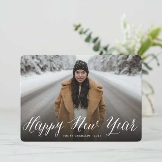 Happy New Yearシンプル Scriptのモダン写ミニマル真 シーズンカード (スタンド正面)