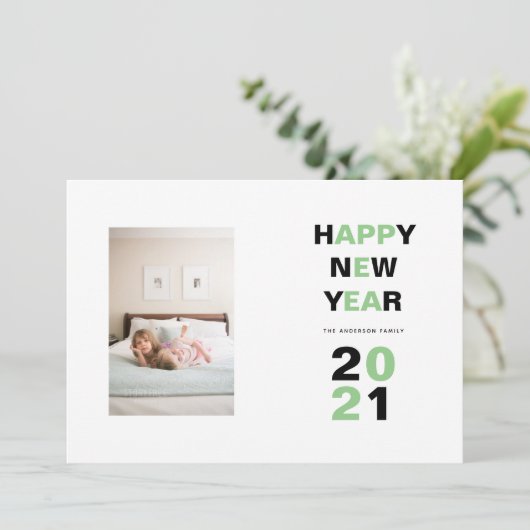 Happy New Year 2021グリーン、黒いタイポグラフィ写真 シーズンカード (スタンド正面)