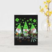 Happy New Year 2023 Gnomes Irish Patrick Day Famil カード (黄色い花)