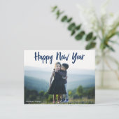 Happy New Year 2024ブルーモダンタイポグラフィ写真 ポストカード (スタンド正面)