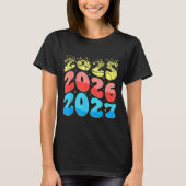Happy New Year 2026 Coming Soon 2027 Funny 67 Meme Tシャツ (正面)