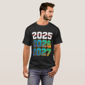 Happy New Year 2026 Coming Soon 2027 Funny 67 Meme Tシャツ (正面フル)