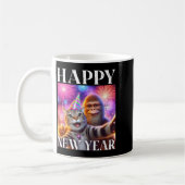 Happy New Year 2026 Funny Cat Bigfoot Party Art  コーヒーマグカップ (左)