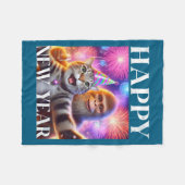 Happy New Year 2026 Funny Cat Bigfoot Party Art  フリースブランケット (正面(横))