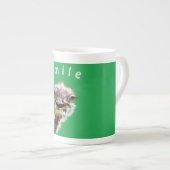 Happy Ostrich Mug -スマイル – あなたの色/文字 ボーンチャイナマグカップ (正面右)