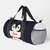 Happy penguin holding a sign to personalize ダッフルバッグ (右コーナー)
