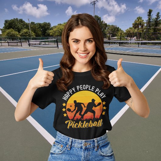 Happy People Play Pickleball funny pickleball Tシャツ