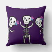 Happy skeletons with flowers Tote クッション (裏面)