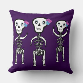 Happy skeletons with flowers Tote クッション