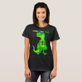 Happy St Pat T Rex Saint Patrick's Day Funny Dinos Tシャツ (正面フル)