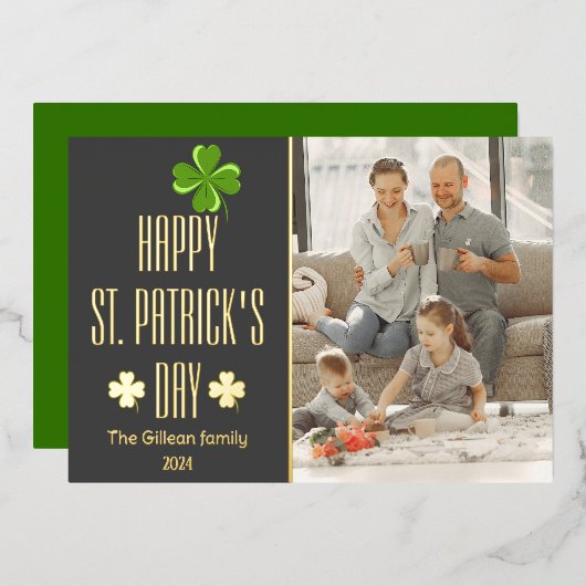 Happy St. patrickの日Shamrocks家族の写真 箔シーズンカード (正面/裏面)