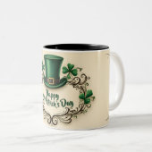 Happy St. Patrick’s Day Shamrock Design ツートーンマグカップ (正面右)