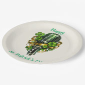 Happy St. Patrick’s Day Shamrock & Microphone ペーパープレート (アングル)