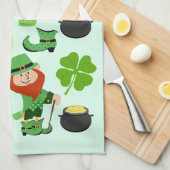 Happy St. Patrick's Dayのシンボルとキャラクター キッチンタオル (四つ折り)