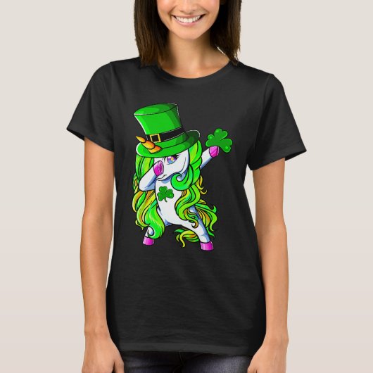 Happy St Patrick's Day Dabbing Unicorn Lucky Shamr Tシャツ (正面)