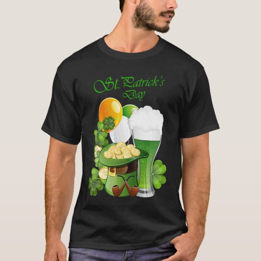 Happy St Patrick's Day Irish Drinking Team Tシャツ (正面)