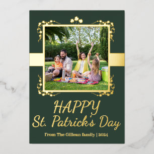 Happy St. patrick's day Shamrocks family One photo 箔シーズンカード