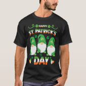 Happy St Patrick's Day Three Gnome Irish Flag Love Tシャツ (正面)