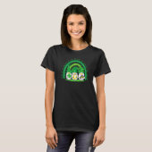 Happy St Patrick's Day Three Gnomes Shamrock Rainb Tシャツ (正面フル)