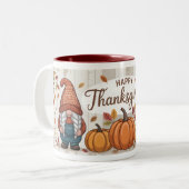 Happy Thanksgiving Gnomes and Pumpkins Autumn Fall ツートーンマグカップ (正面左)