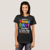 Happy Twosday 2023 Funny Twos Day 22223 Best Twosd Tシャツ (正面フル)