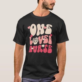 Happy Valentine One Loved Nurse RN ER CNA Nurse Va Tシャツ