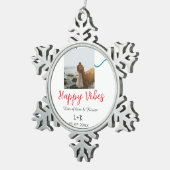 Happy Vibes holiday couple name date wedding red  スノーフレークピューターオーナメント (右)