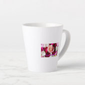 Happy Wedding – Romantic Rose Petals Celebration カフェラテマグ (右アングル)