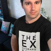 HappyWorkT AXボーイフレンドの解散 Tシャツ