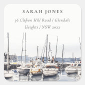 Harbor Seascape Addressでミュートされた沿岸ボート スクエアシール (正面)