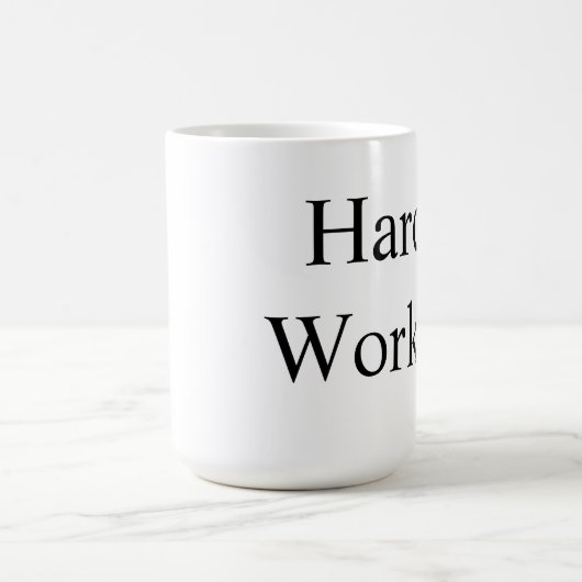 Hardly Working マグカップ (中央)