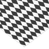 Harlequin Black and White Diamond Pattern ショートテーブルランナー (コーナー)