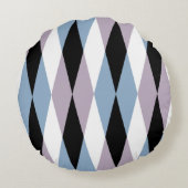Harlequin Diamond Pattern – 青と埃の多い薄紫 ラウンドクッション (裏面)