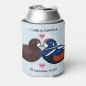 Harlequin Ducks Lovebirds Any Year Anniversary 缶クーラー (缶裏面)
